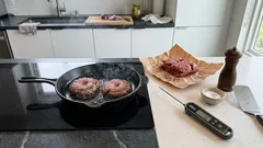 5 common burger mistakes that make patties dry and bland (and how to fix them)