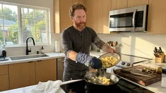 Perfect Crispy Skillet Potatoes: A 5-Minute Microwave Head Start